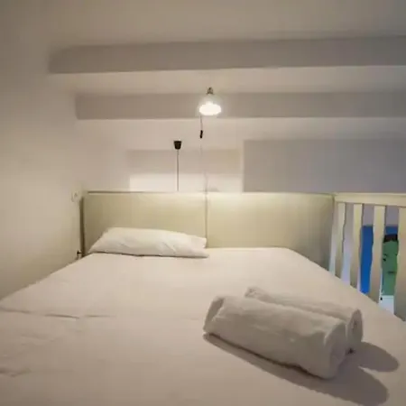 Habitacion En Sol - B-2